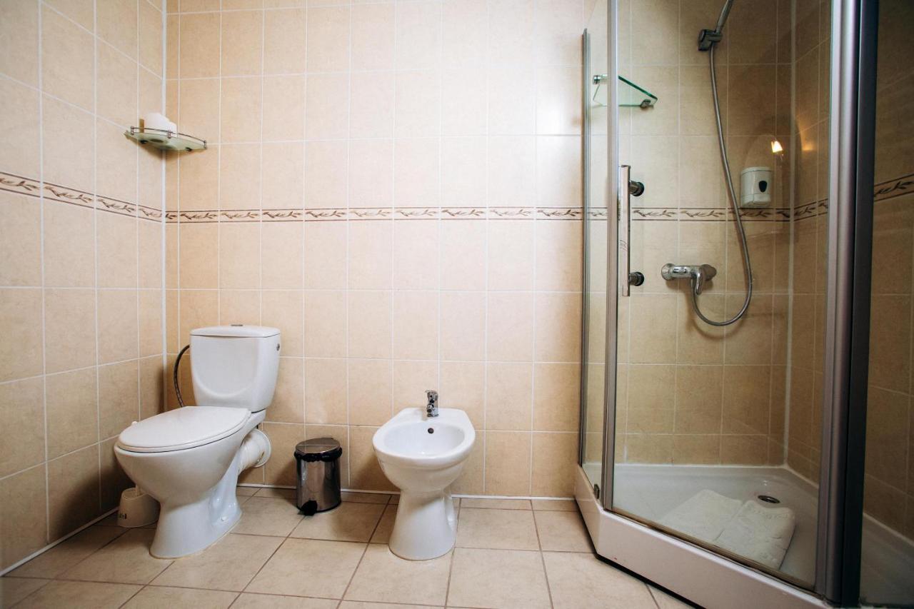 Stanislavsky Hotel Group Яремче Екстериор снимка